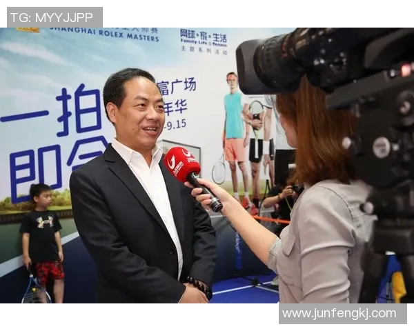 广州网球队的盯防策略揭秘：深度解析网球战术与团队协作